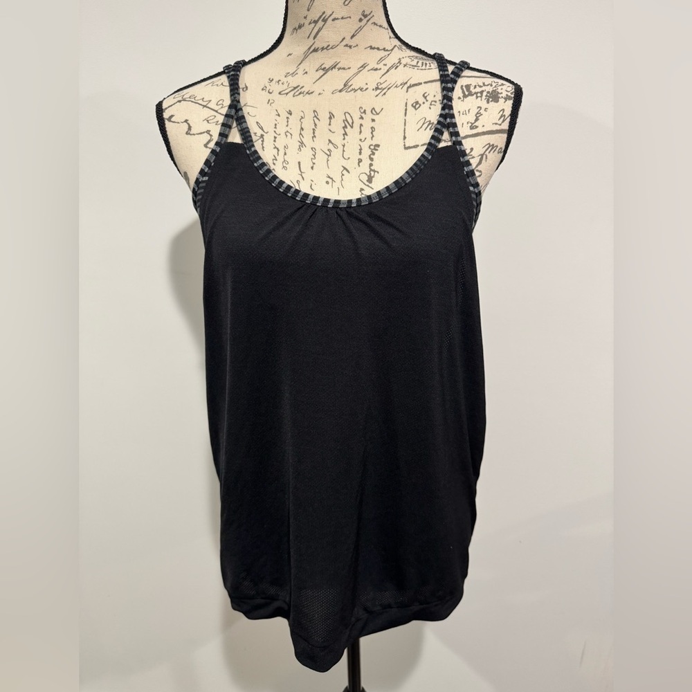 Athleta Cobra Dot Invigorate Tank Top Black Gray stripe Size Large